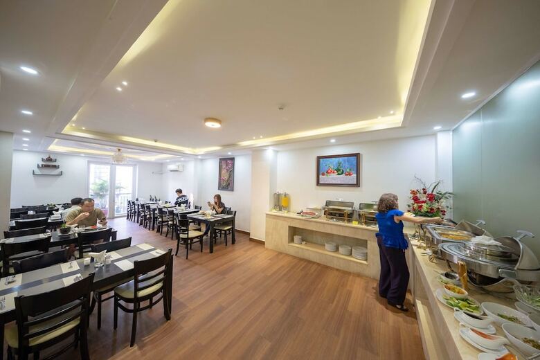 Airport Saigon Hotel