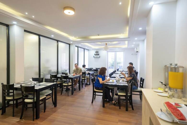 Airport Saigon Hotel