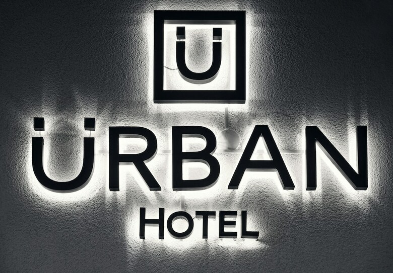 Urban Hotel
