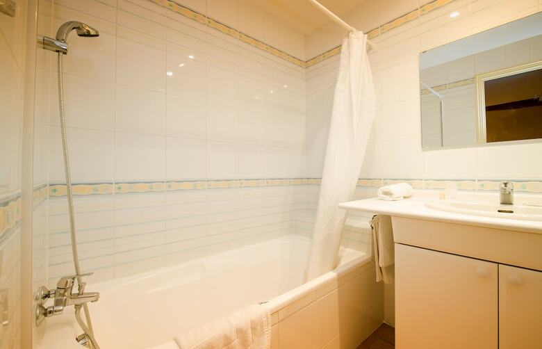 Hotel H�tel de La Halle