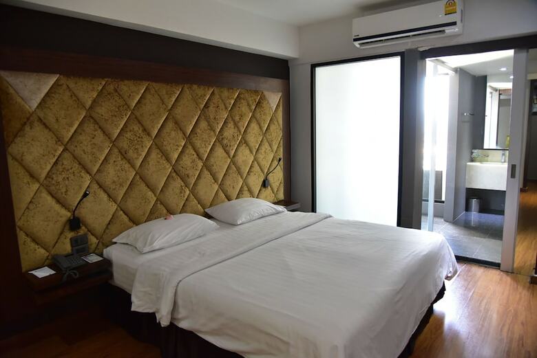 Grand Pink Hotel Hat Yai