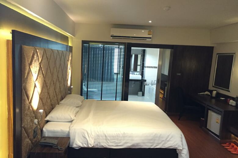 Grand Pink Hotel Hat Yai