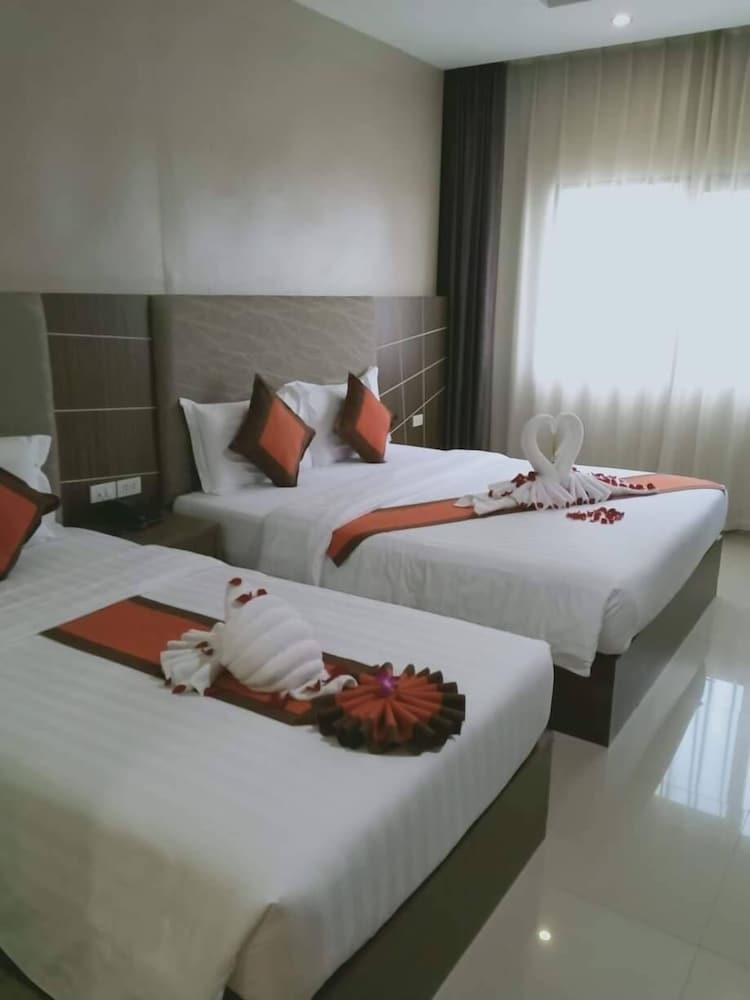 Ease Jomtien Hotel