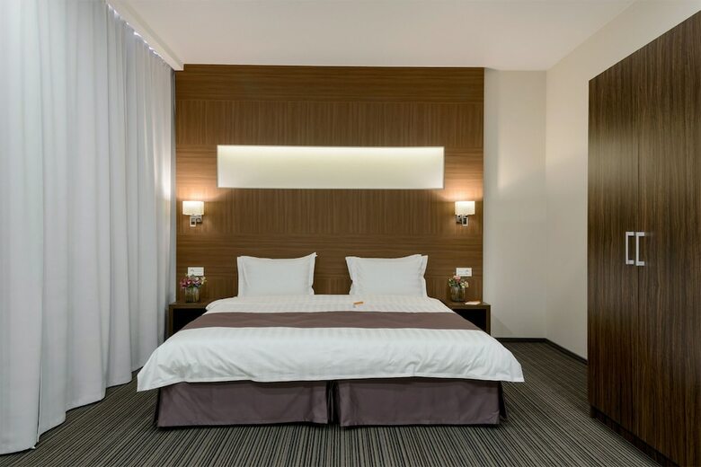 Park Wood Hotel