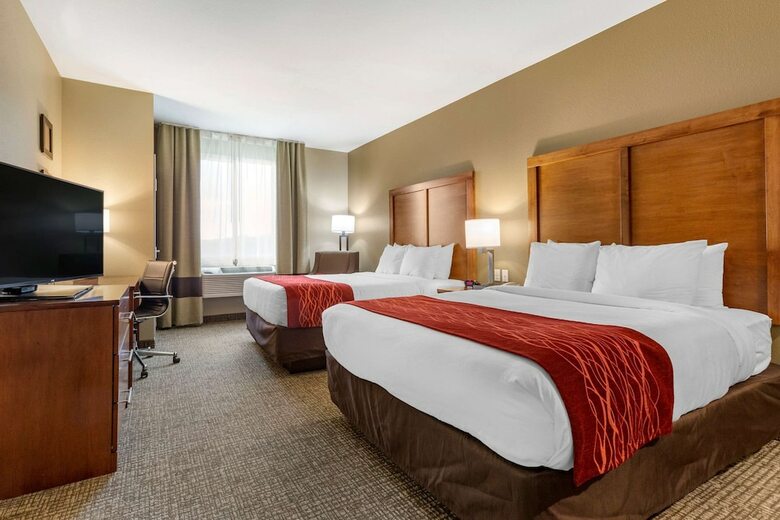 Hotel Comfort Inn & Suites Near Mt. Rushmore