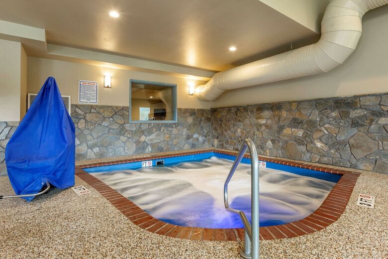Hotel Comfort Inn & Suites Near Mt. Rushmore
