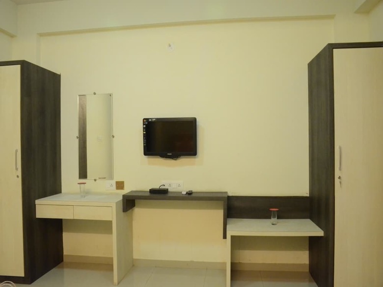 Hotel Oyo 1881 Cozy Nest