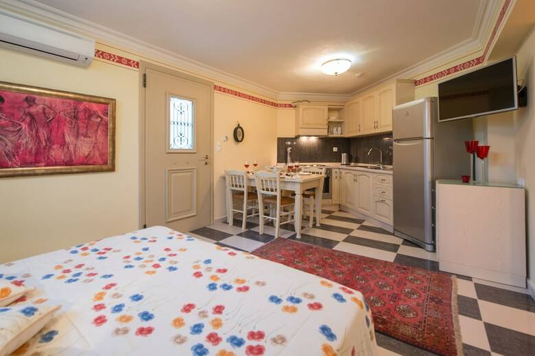 Enavlion Hotel Batagianni