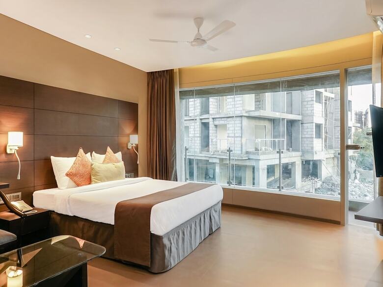 Hotel Treebo Trend Niraali Executive