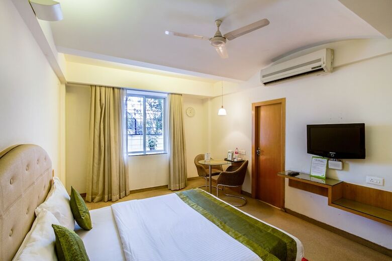 Hotel Treebo Trend Niraali Executive