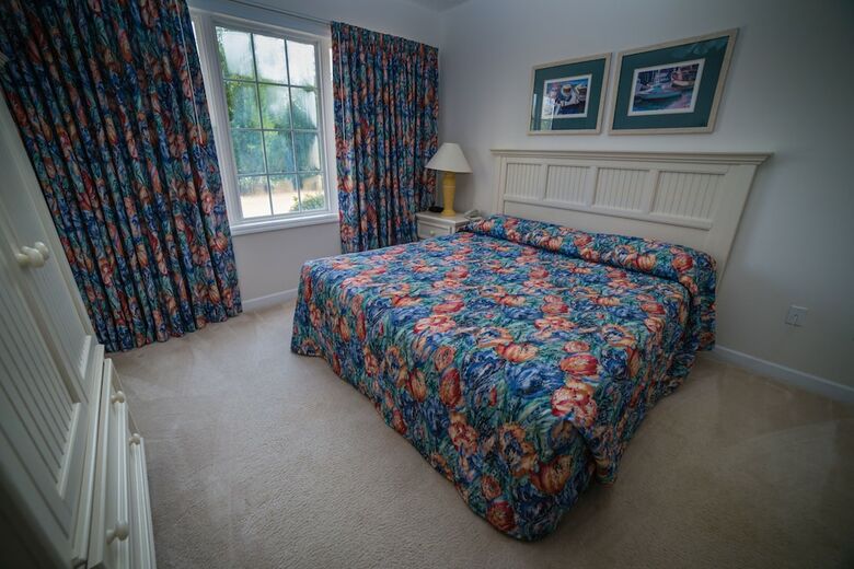 Hotel Barefoot Resort & Yacht Club