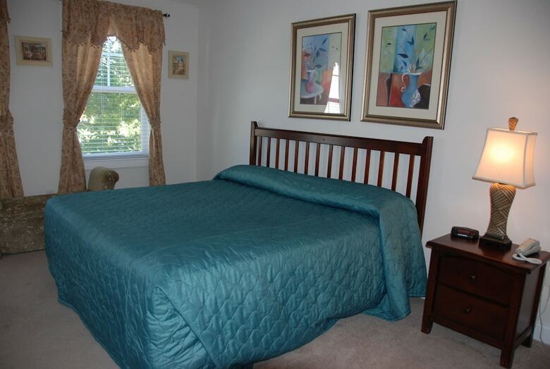 Hotel Barefoot Resort & Yacht Club