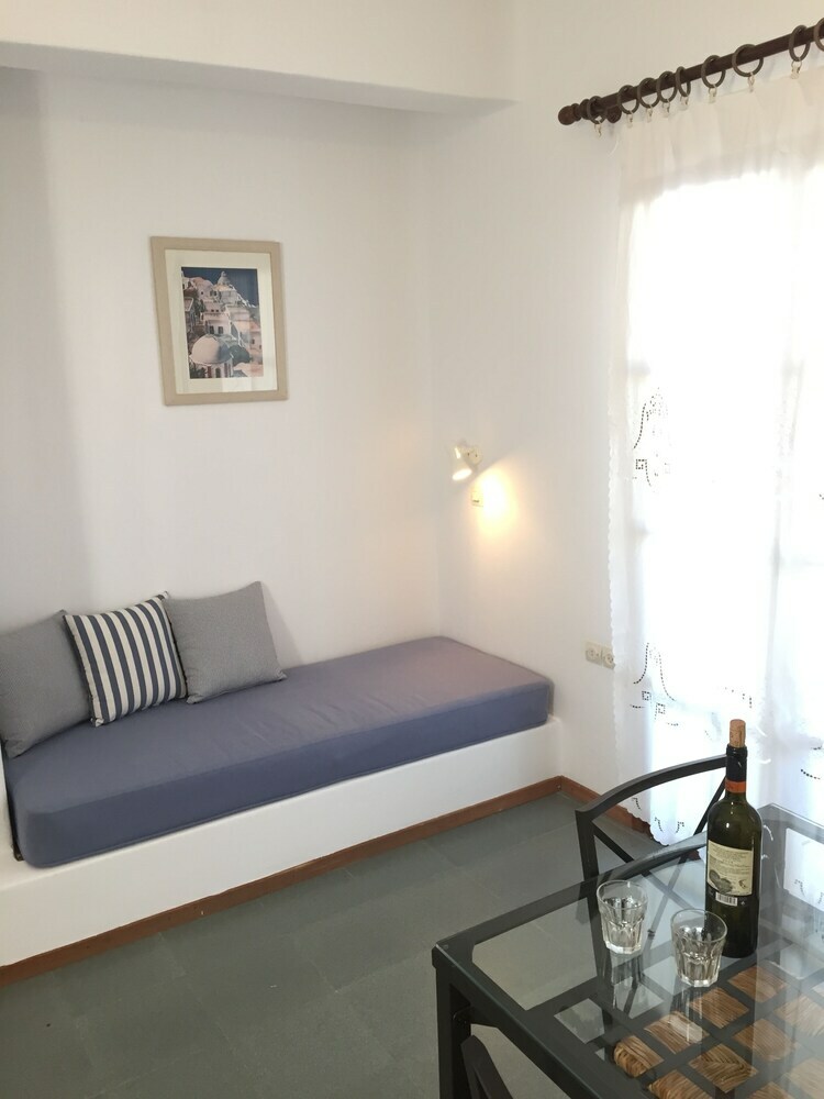 Hotel Kostas & Ioanna Studios