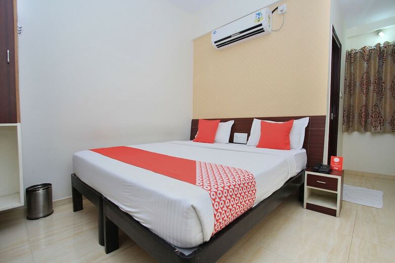 Oyo 2183 Hotel City
