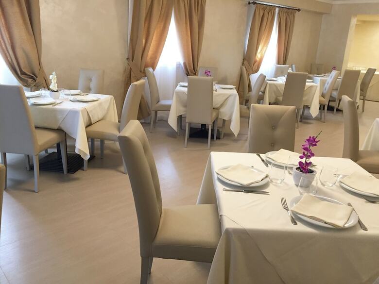 Posada Hotel Riviera Palace