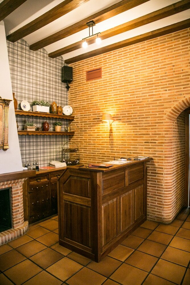 Hotel Restaurante Quintanares