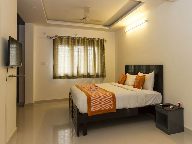 Hotel Oyo 875 Eyrie Suites