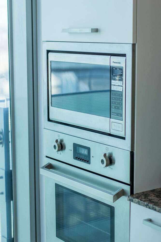 Aoc Suites - High-rise Condo - Cn Tower / Lake View