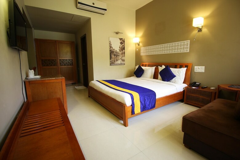 Oyo 1968 Hotel Krishna Park Resort