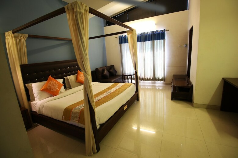 Oyo 1968 Hotel Krishna Park Resort
