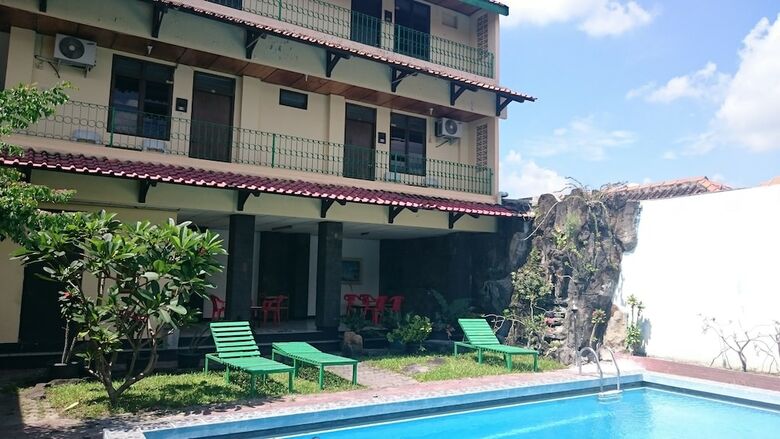 Hotel Metro Guest House