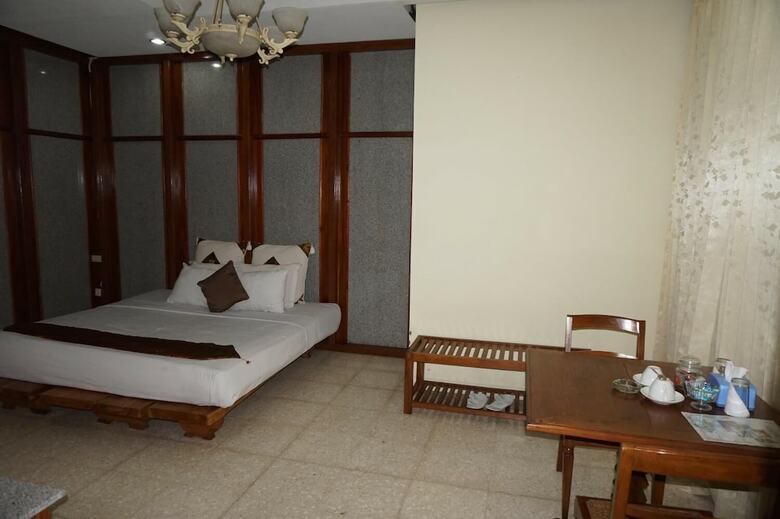 Hotel My Home