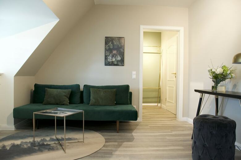 Meinsbur Boutique Hotel