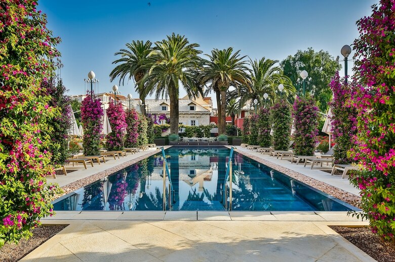 Hotel Lemongarden