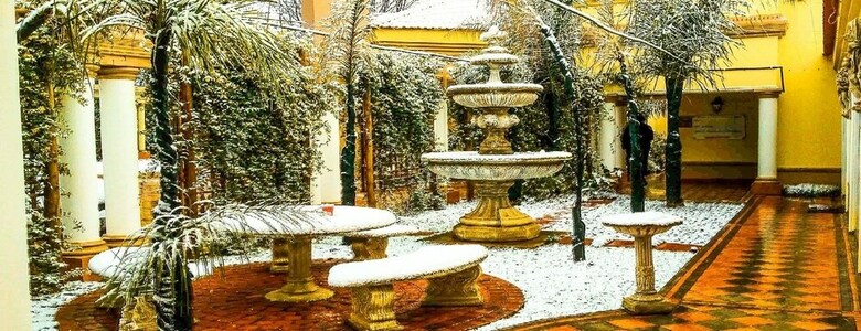 Hotel Caesars Guesthouse & Conference Centre