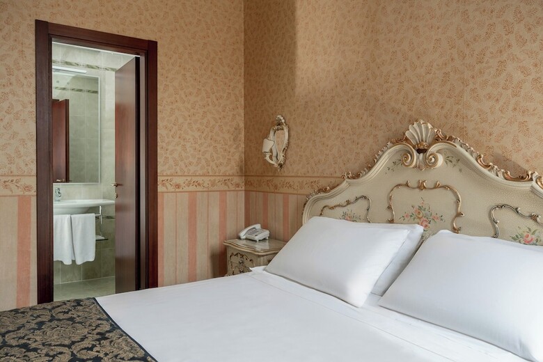 Hotel Montecarlo