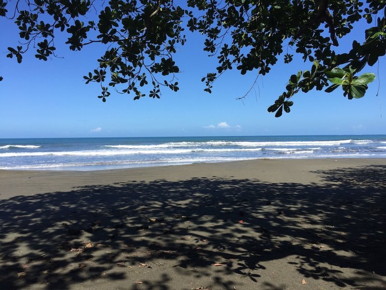 Hotel Playa Negra Guesthouse