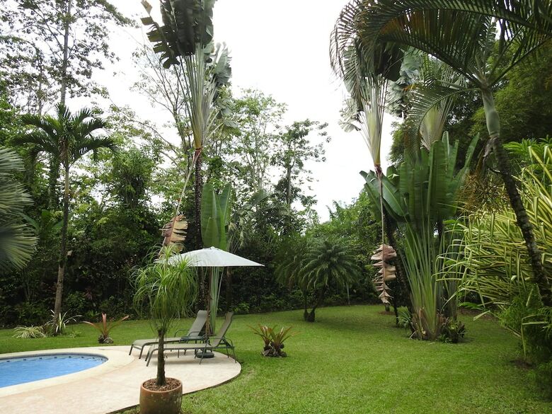 Hotel Playa Negra Guesthouse