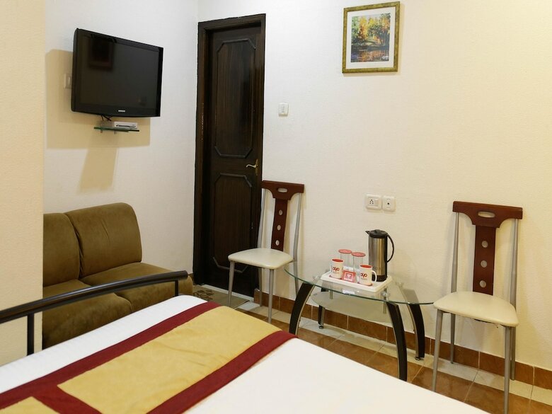 Oyo 2730 Hotel Ethnic Residency