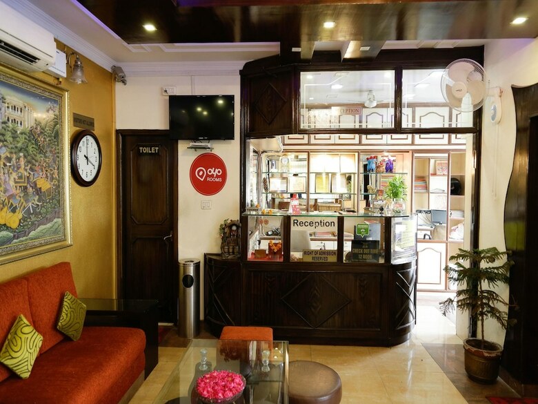 Oyo 2730 Hotel Ethnic Residency