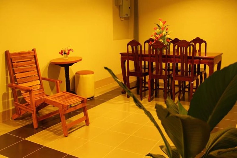 Hotel Nan Thara Place