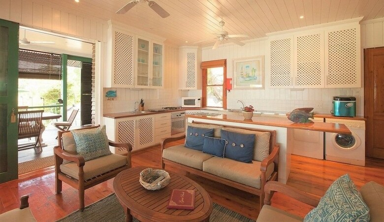 South Point Villas