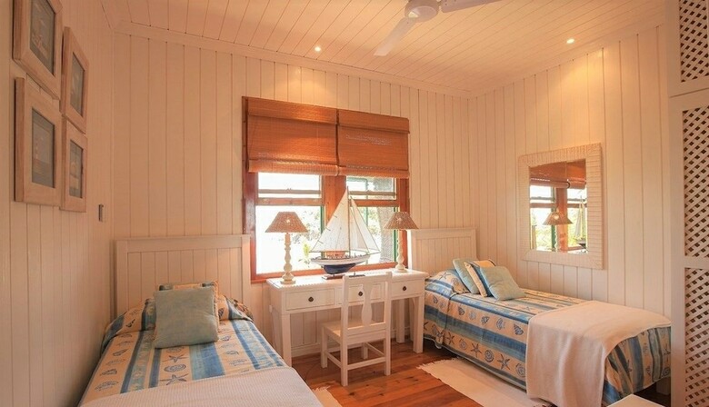 South Point Villas