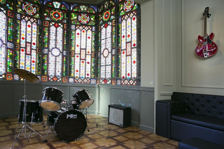Hostal Sant Jordi Hostel Rock Palace