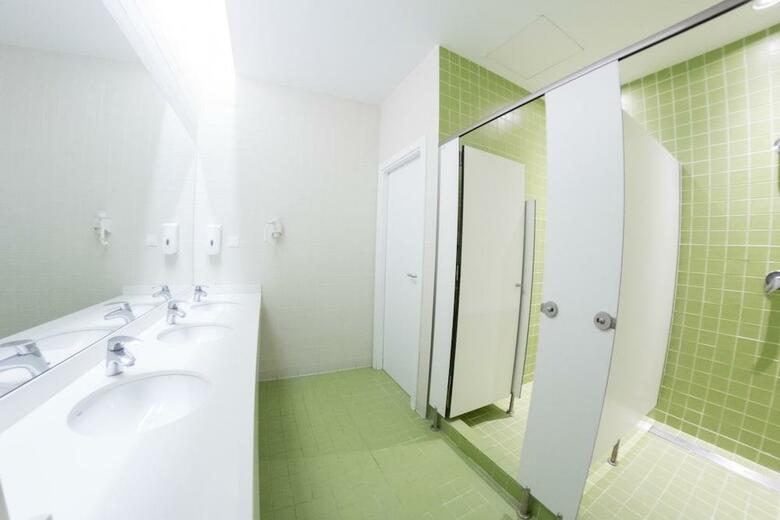 Hostal Sant Jordi Hostel Rock Palace