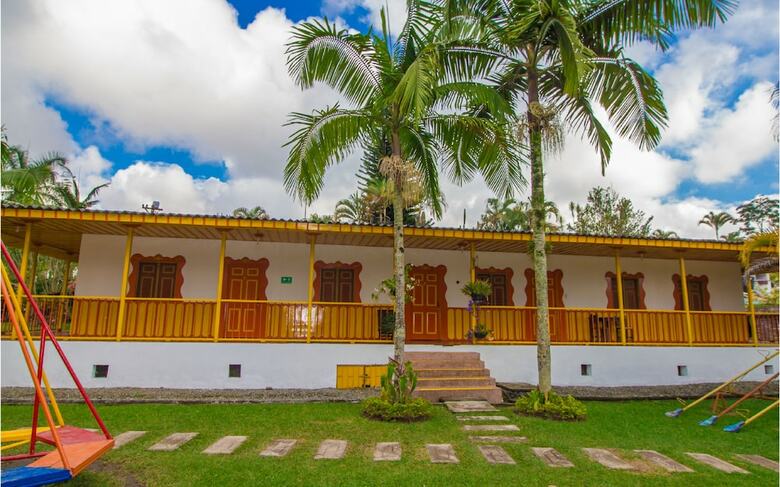 Hotel On Vacation Karlak�
