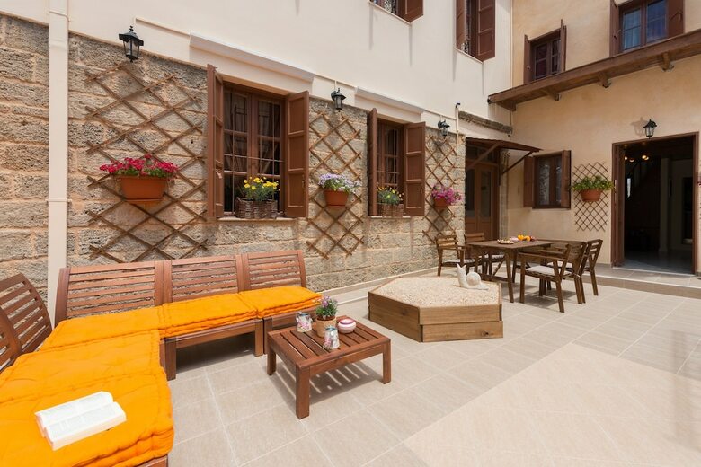 Apartamentos 3 Charites Old Town