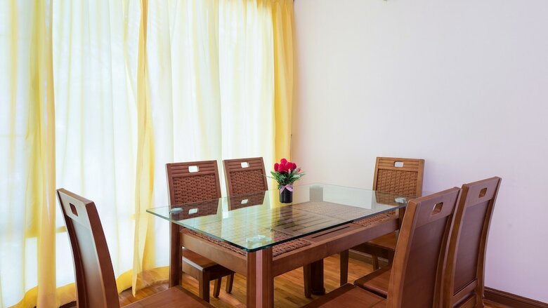 Baan Sanpleon Beachfront Condominium