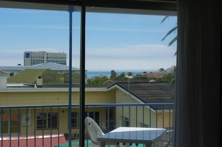 Hotel Aqua Marine Guest House