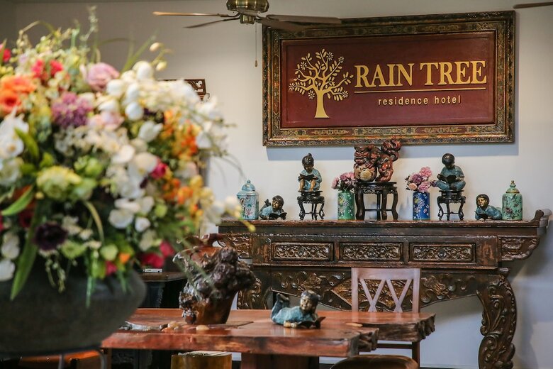 Hotel Rain Tree Residence