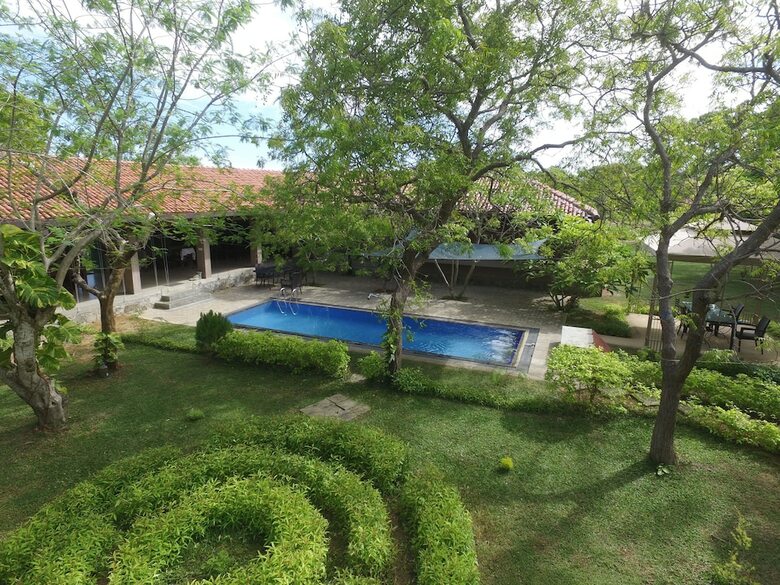Hotel Yala Villa