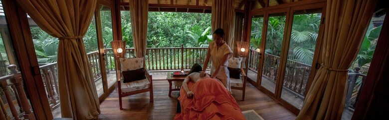 Hotel Cerf Island Resort