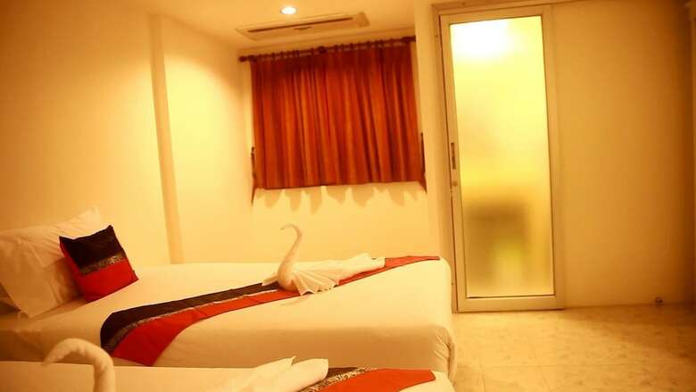 Hotel Rayaan Oriental Guest House & Restaurant