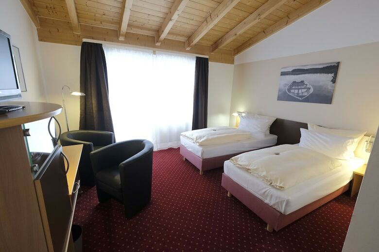 Hotel Konrad Poetzel Holzkirchen