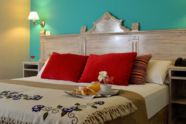 Hotel Plaza de Las Aljabas