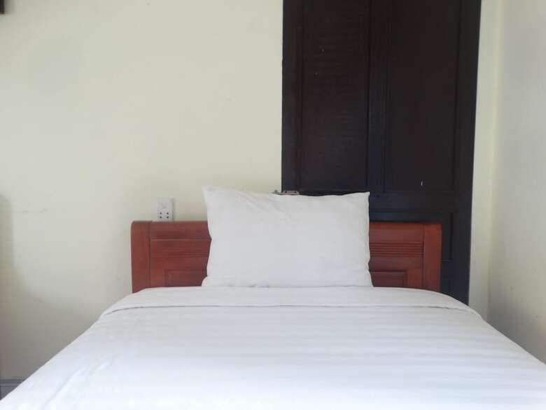 Hotel Yellow House Homestay